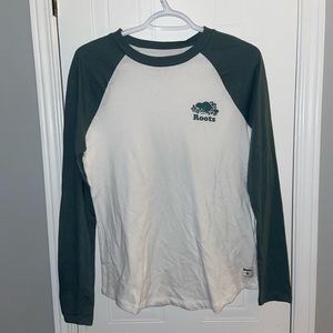 Roots Long sleeve